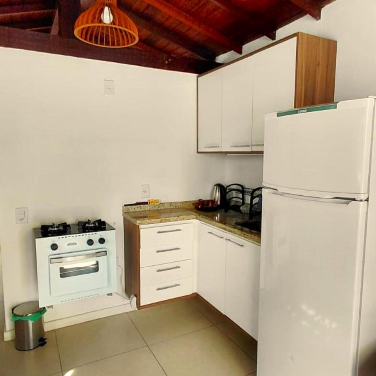 Apartamento de 1 Quarto com Terraço e Vista do Mar